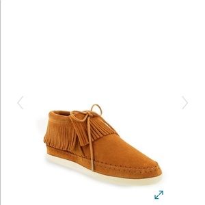 NEW Minnetonka Booties